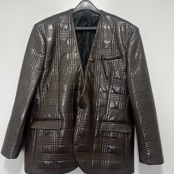 Men's Brown Textured Quilted Blazer - Picture 2 of 6